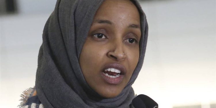 Ilhan Omar “implora” a Biden que respalde denuncia contra Israel en la CPI