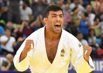 Judoka iraní que huyó del país aterriza en Israel