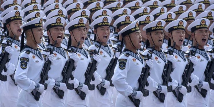 La China comunista continúa con sus acciones ilegales en el Mar de la China Meridional