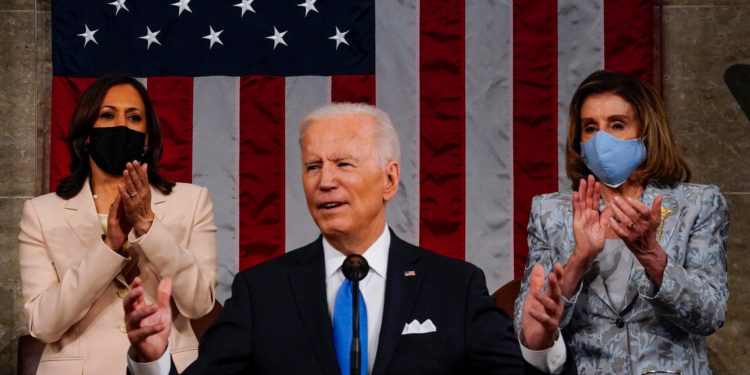 La vergonzosa retórica de Biden del "ataque a nuestra democracia"