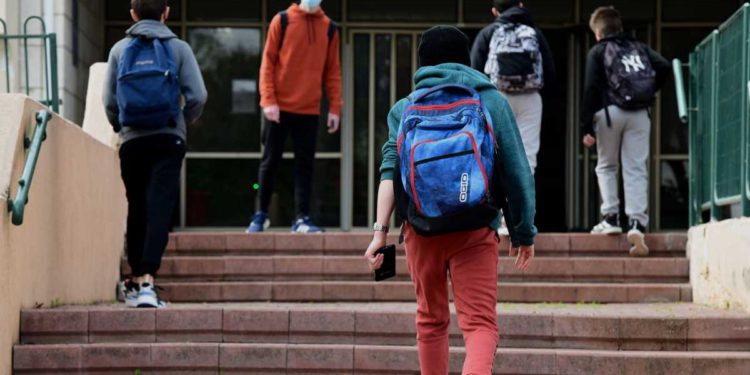 Lista de ciudades "rojas" para la apertura del curso escolar