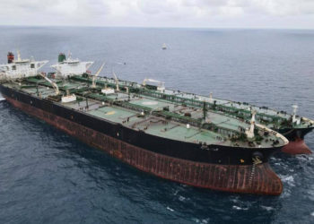 Indonesia libera petrolero de bandera iraní detenido por trasvase ilegal de petróleo