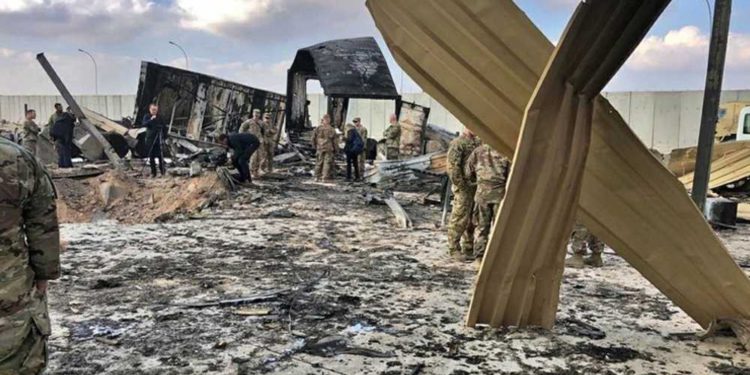 Dron ataca base iraquí que alberga a las tropas estadounidenses