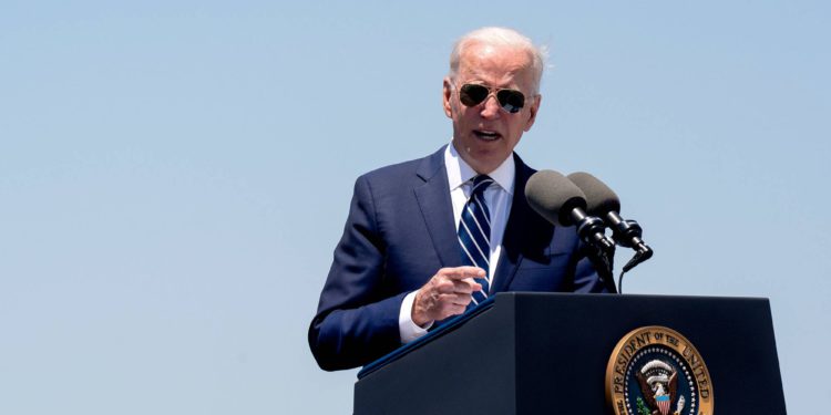 Biden habría aprobado la venta de misiles de precisión a Israel por $735 millones
