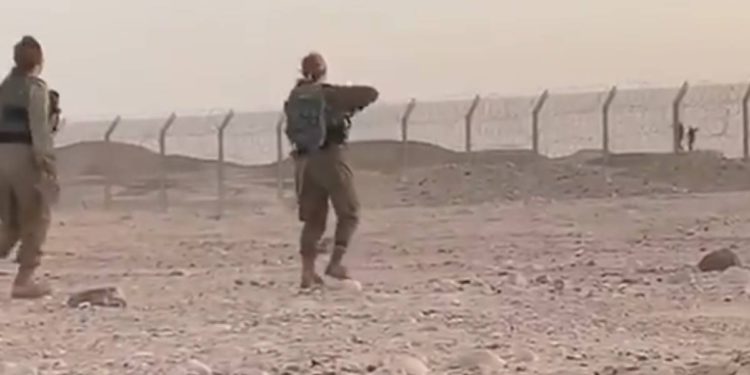 Peculiar "enfrentamiento" entre soldados israelíes y egipcios en la frontera