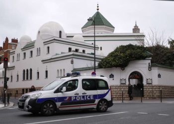 Francia detiene a grupo neonazi que planeaba ataque