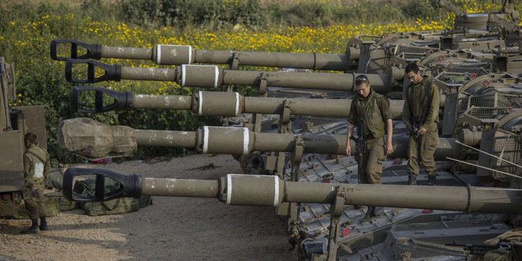 Se espera que la tregua entre Israel y Hamás entre en vigor el jueves, según un alto funcionario israelí