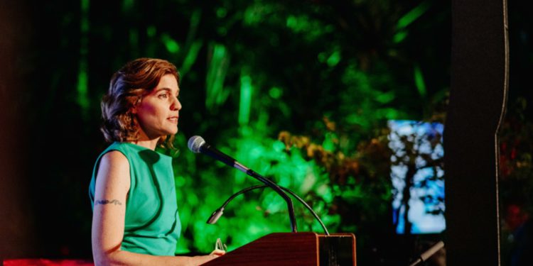 Embajada de Reino Unido en Israel celebra cumpleaños de la Reina con evento ecológico