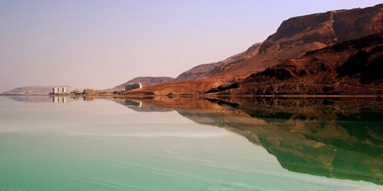 ¿Qué es el canal que une al Mar Muerto y al Mar Rojo al que Jordania renunció?