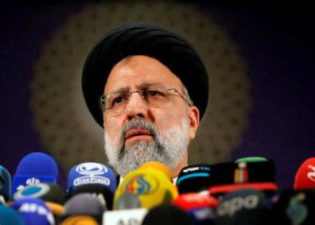 Ebrahim Raisi podría dar prioridad a la eliminación de las sanciones de EE.UU.