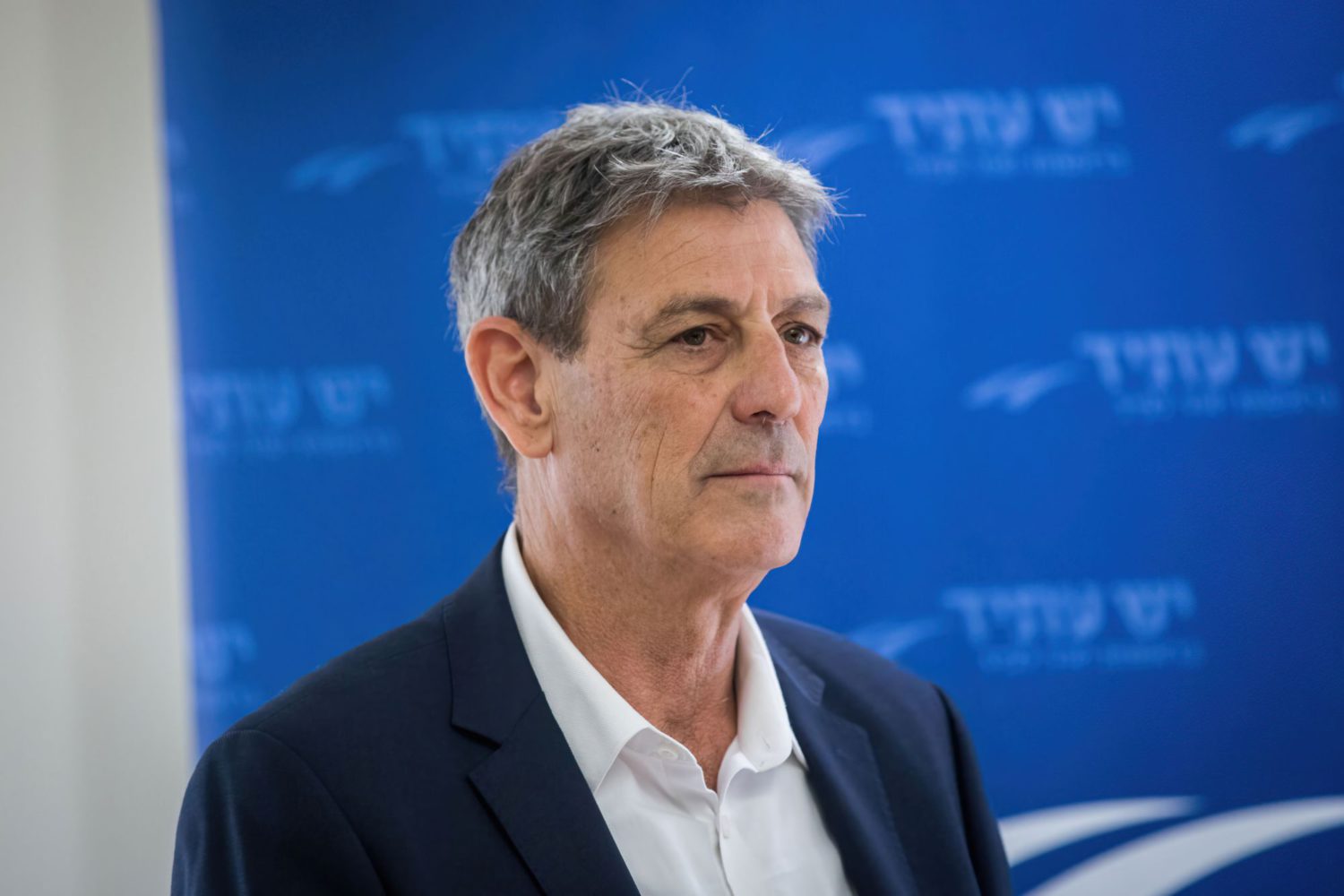 El MK de Yesh Atid Ram Ben Barak asiste a una reunión de la facción en la Knesset el 15 de enero de 2018 (Yonatan Sindel/Flash90)