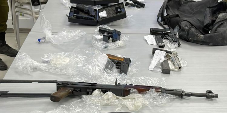 Fuerzas de seguridad frustran venta de armas en el Valle del Jordán