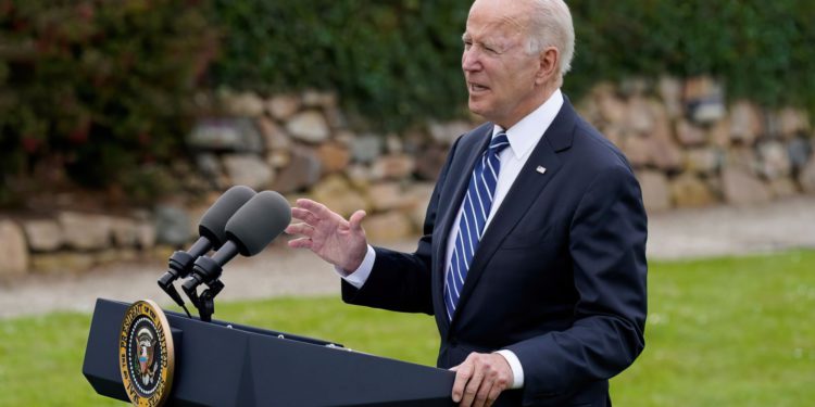 Joe Biden felicita al primer ministro Naftali Bennett