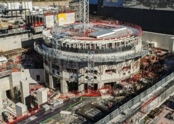 Empresa respaldada por Jeff Bezos construirá planta de fusión en el Reino Unido