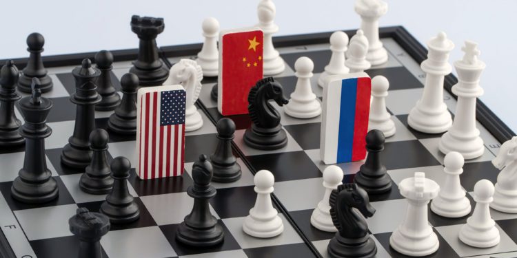 Gane o pierda, la guerra de EEUU contra China o Rusia no será corta