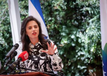 Ayelet Shaked: Trabajaré para devolver a los infiltrados a sus países de origen