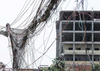 Irak y Líbano firman acuerdo de suministro de energía