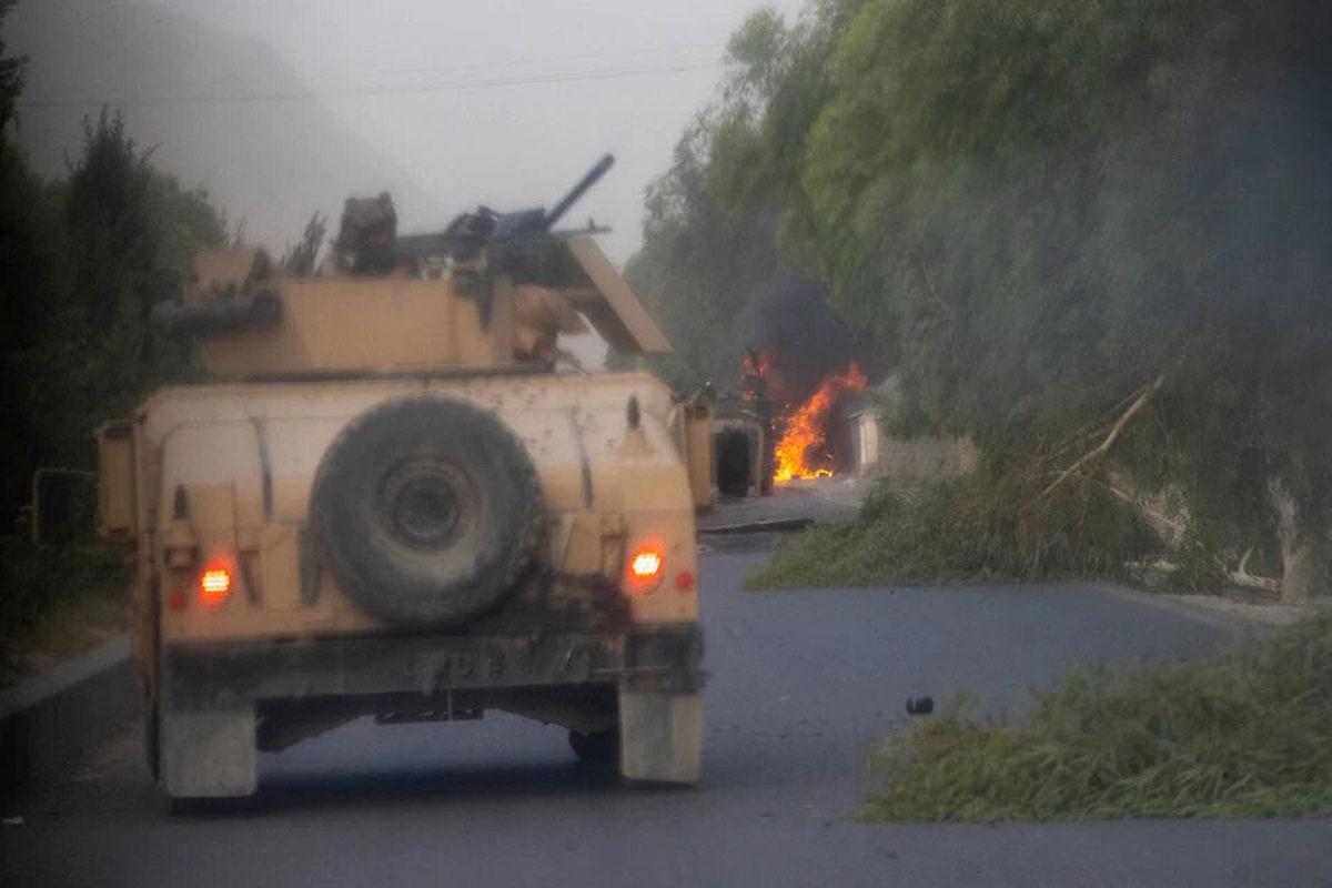 Comandos afganos quedan atrapados en violento enfrentamiento con los talibanes