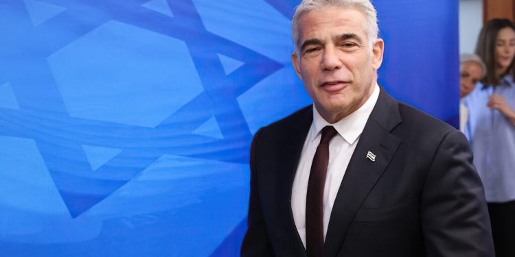 Israel y Marruecos coordinan una posible visita oficial de Lapid a Rabat