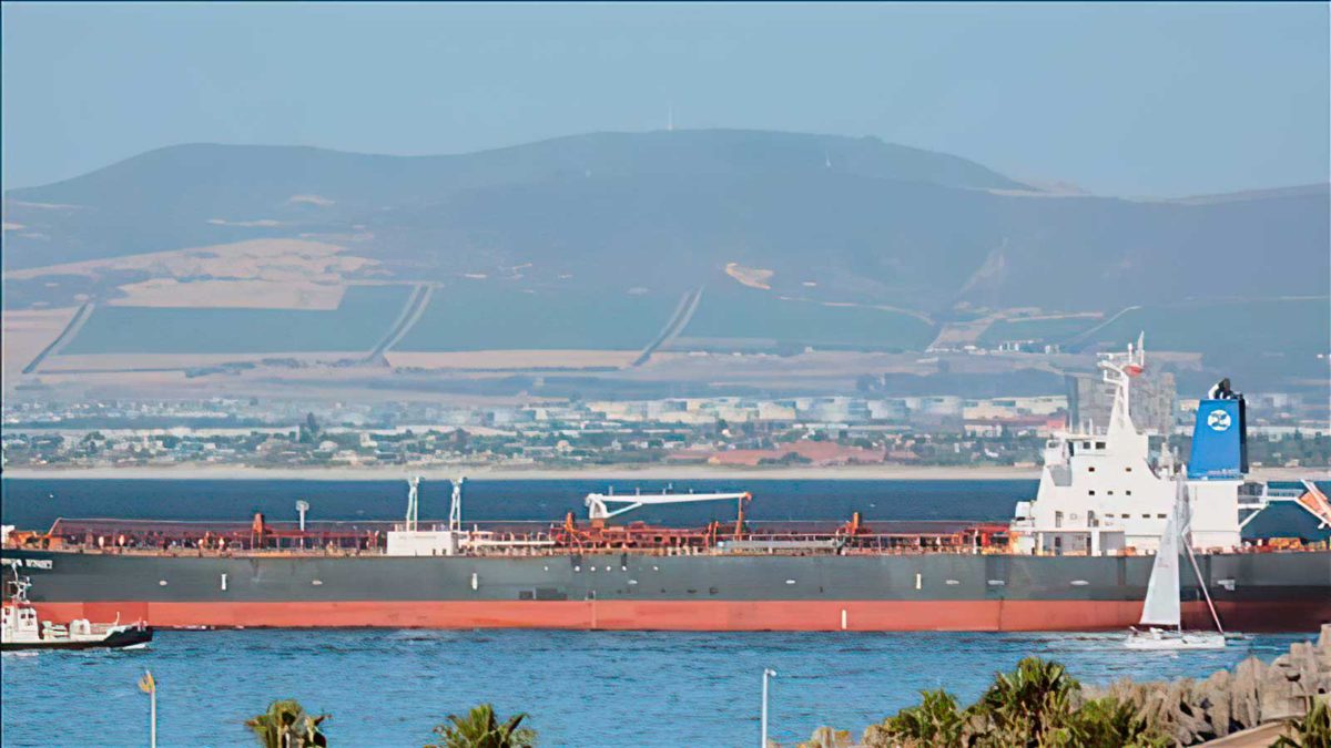 Fuentes de Israel y EE. UU. culpan a Irán del ataque mortal a un barco