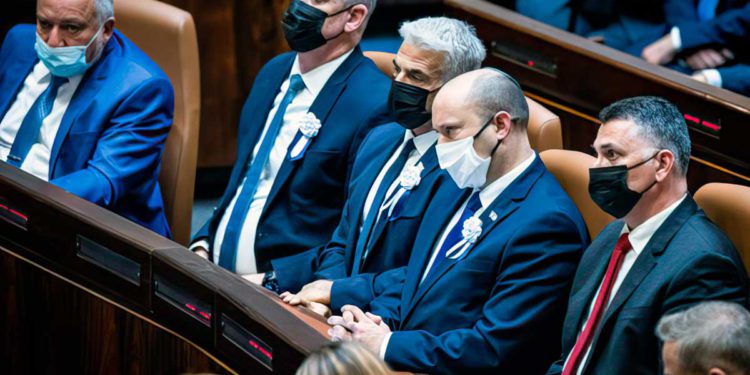El gobierno de Bennett rechaza el proyecto de ley de soberanía de Judea y Samaria