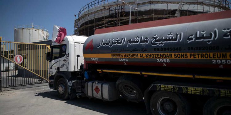 Qatar y Egipto suministrarán combustible y materiales de construcción a Gaza