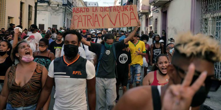 ¿Está perdiendo por fin el Partido Comunista de Cuba su control sobre el país?