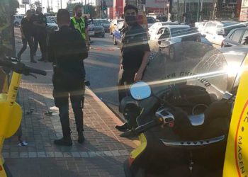 Shin Bet investiga apuñalamiento en Petah Tikva como posible ataque terrorista