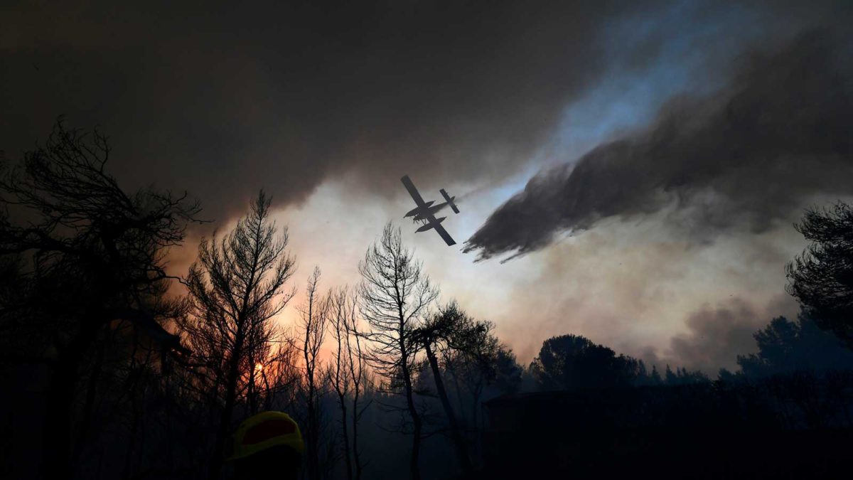 Israel enviará aviones de extinción de incendios a Grecia