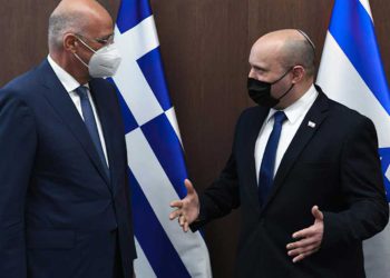 El primer ministro Bennett se reúne con el canciller de Grecia en Jerusalén