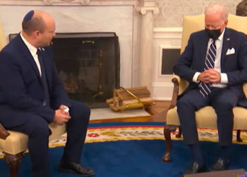 Netanyahu se refirió a la reunión de Bennett en la que Biden "al parecer" se durmió