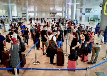 Israel cancela cientos de permisos de entrada a ciudadanos extranjeros