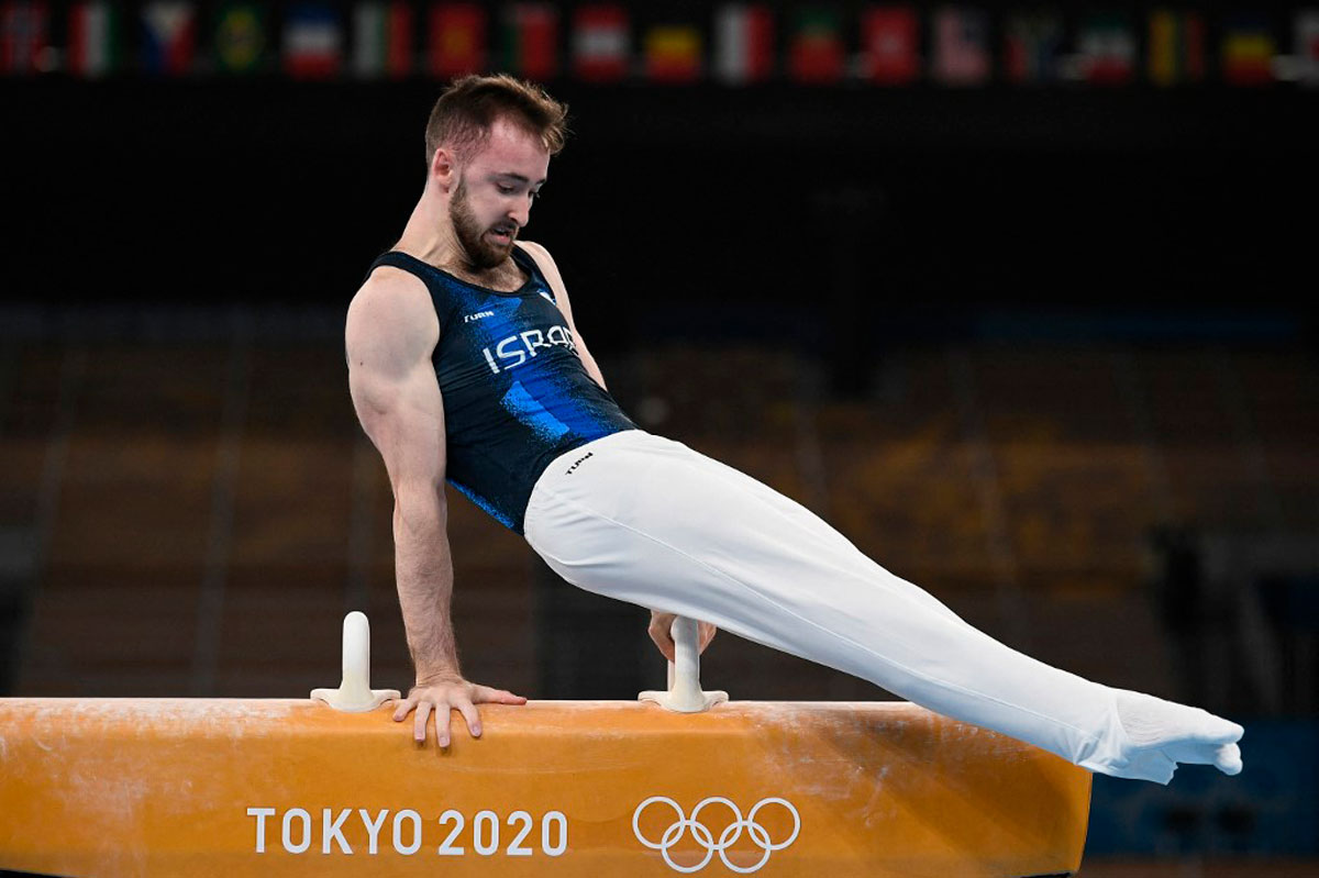 El modesto medallista de oro israelí Artem Dolgopyat demuestra ser un héroe olímpico 