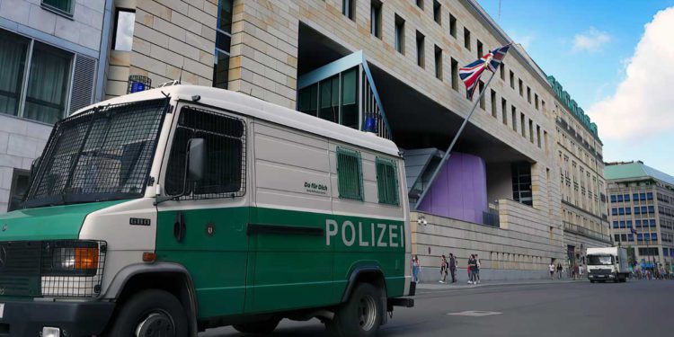 Detenido un trabajador de la embajada británica en Alemania por presunto espionaje para Rusia