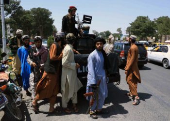 Talibanes se acercan a Kabul: capturan importante ciudad del norte de Afganistán