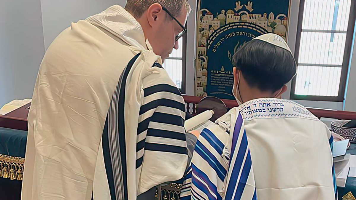 En Bahrein se celebra el primer Bar Mitzvah en 16 años