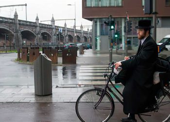 Bélgica: 2 niñas judías mueren al ser atropelladas