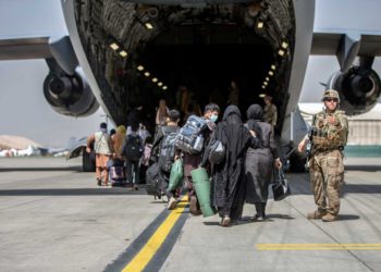 Talibanes rechazan la prórroga de la retirada occidental más allá del inminente plazo