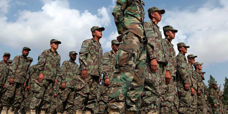¿Por qué el Ejército Nacional Afgano está actuando de forma tan deficiente?