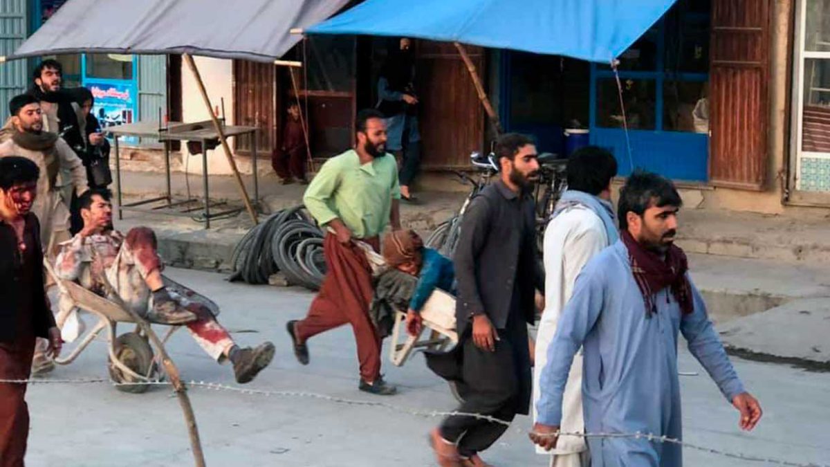 Ataque suicida en el aeropuerto de Kabul: se reporta 10 muertes - Informe