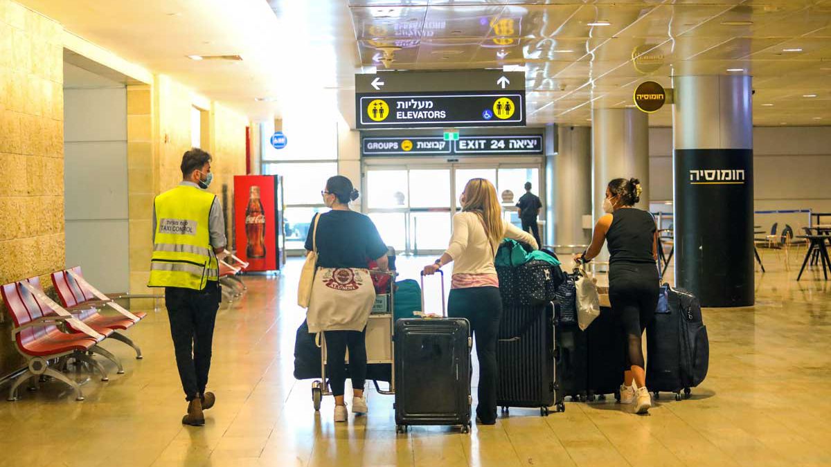 Aislamiento impuesto a los israelíes que regresan de EE. UU. y Grecia
