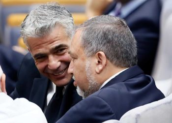 Al igual que Lapid, Liberman tampoco asiste a las reuniones del gabinete de coronavirus