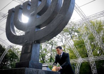 Ucrania conmemora los 80 años de la masacre nazi de judíos en Babi Yar