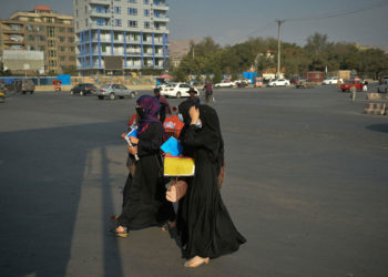 Los talibanes expulsan a las mujeres de la Universidad de Kabul