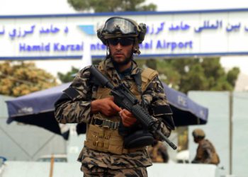Los talibanes ayudaron en secreto a EE.UU. a evacuar a estadounidenses – Informe