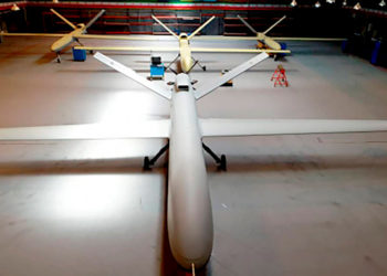 Irán inicia segundo simulacro aéreo con bombarderos, drones y misiles guiados por láser