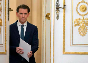Investigado por corrupción, Sebastian Kurz dimite como canciller de Austria