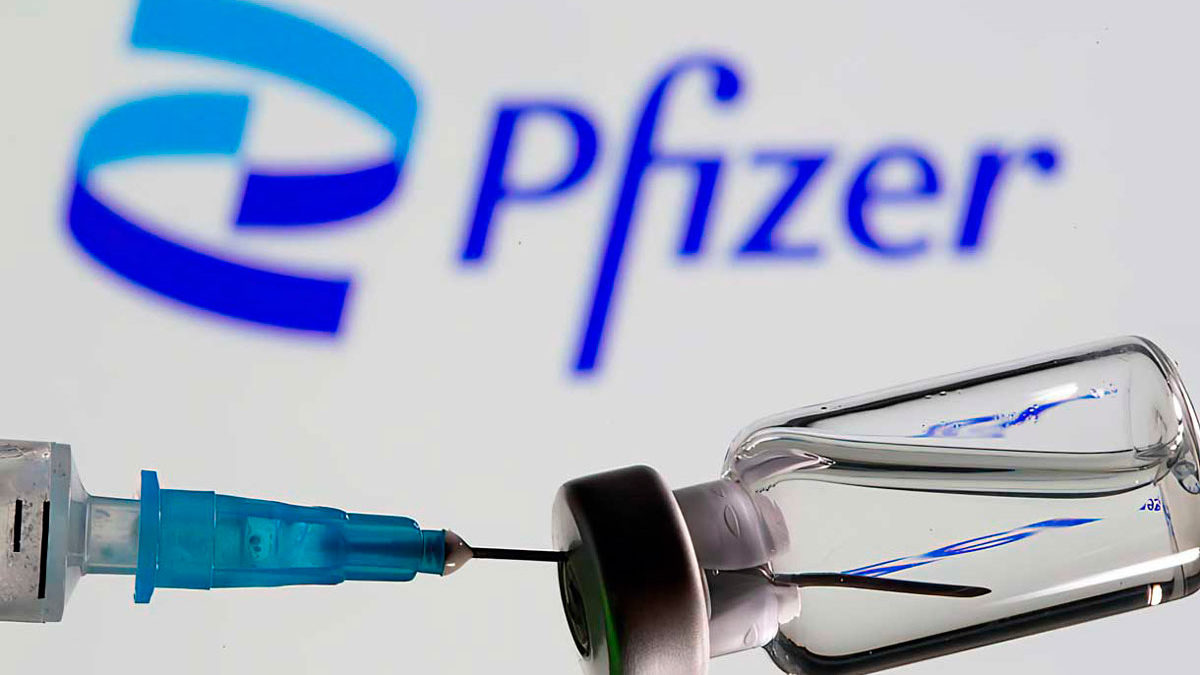 La tercera vacuna de Pfizer contra el COVID produce 50 veces más anticuerpos: estudio israelí