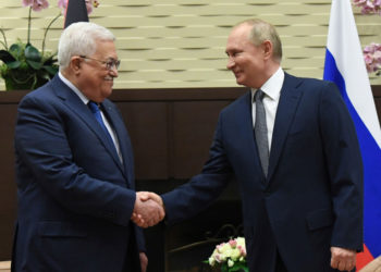 Abbas se reúne con Putin y busca el involucrar al “Cuarteto” en el proceso de paz