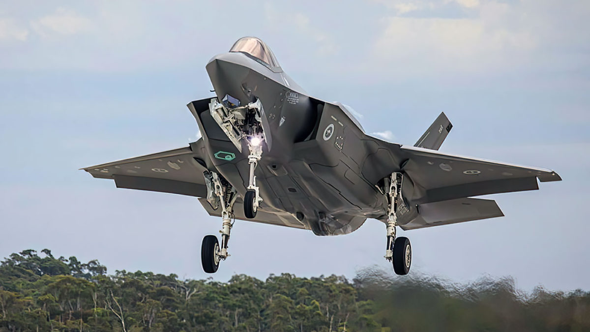 Australia recibe otros 4 cazas F-35